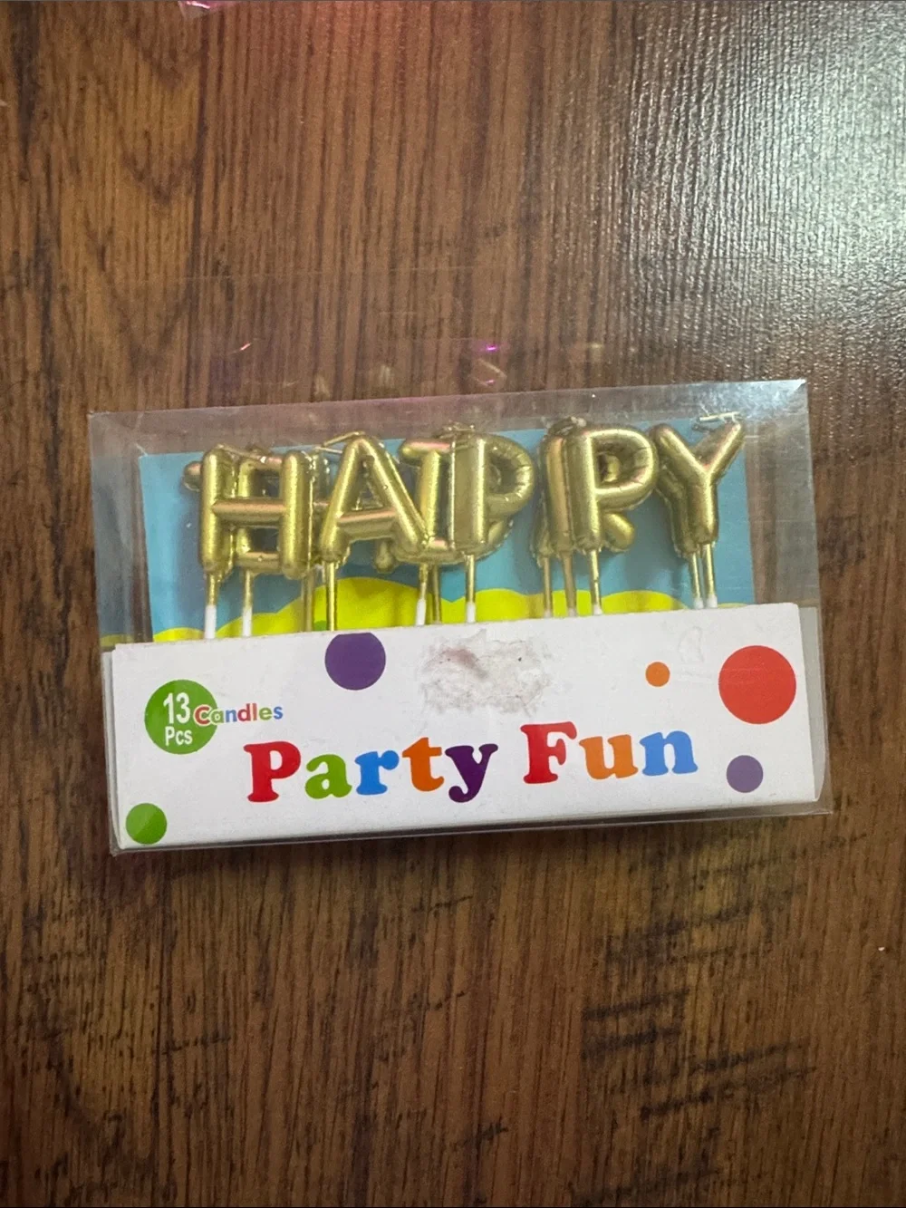 Gold 'HAPPY BIRTHDAY’ Letter Candles C1.RBk.M